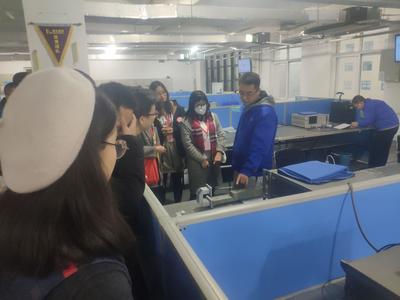 南洋書(shū)院開(kāi)展&ldquo;企業(yè)行&rdquo;參觀西安恒達(dá)微波技術(shù)開(kāi)發(fā)