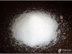 水性涂料體系的環(huán)保增稠劑與粘合劑應(yīng)用研究